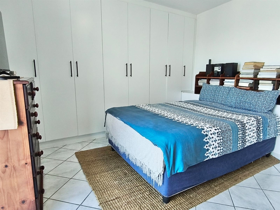 5 Bedroom Property for Sale in Dana Bay Western Cape